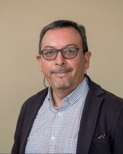 Dr. José Caamaño L